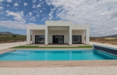 6-1934-115-10-115/3601, 3 Bedroom 2 Bathroom villa in Pinoso