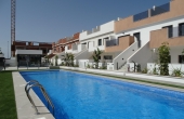 6-2400-115-10-115/3947, 3 Bedroom 2 Bathroom Top Floor Bungalow in Pilar de La Horadada