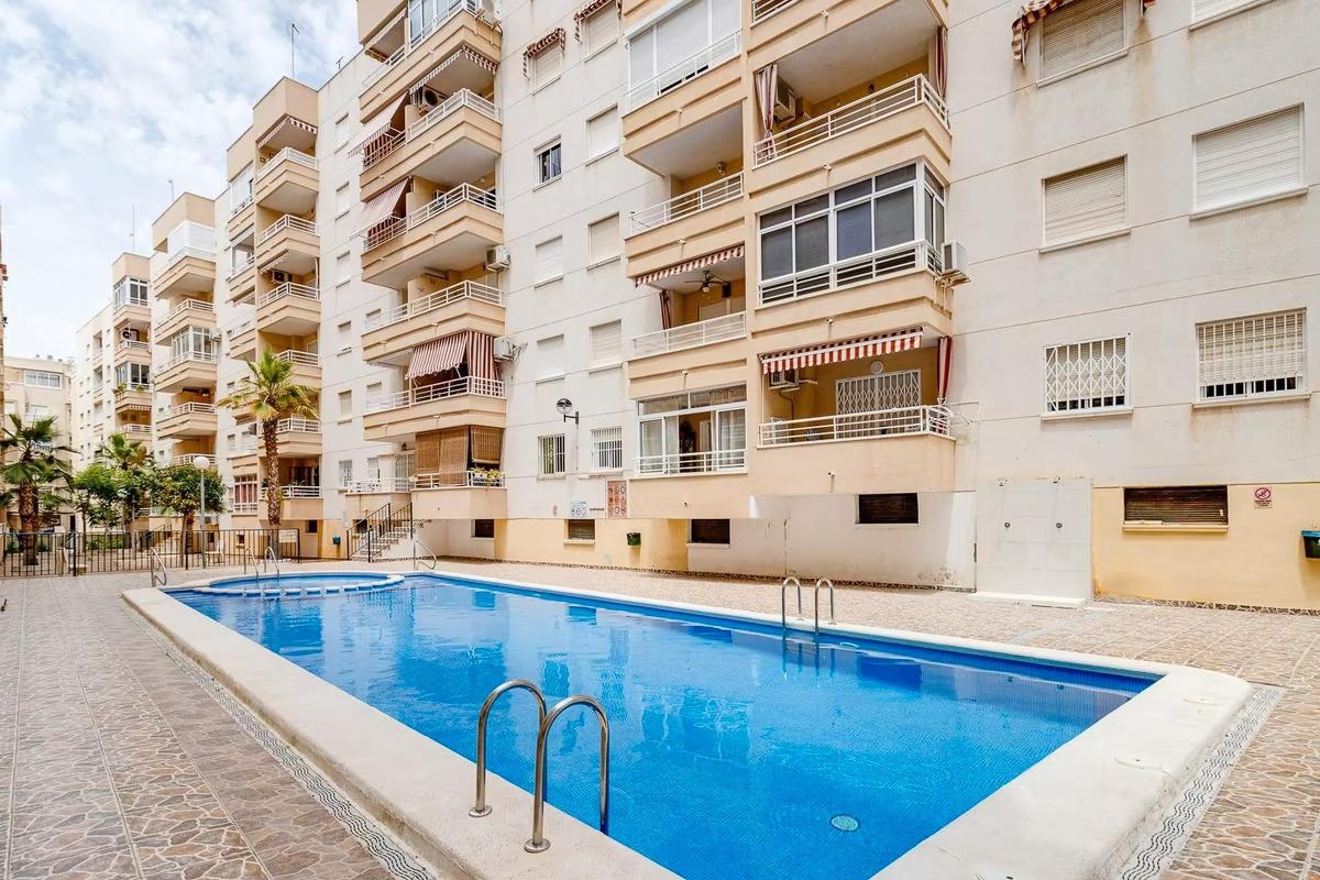 2 Bedroom 1 Bathroom Apartamento in Torrevieja