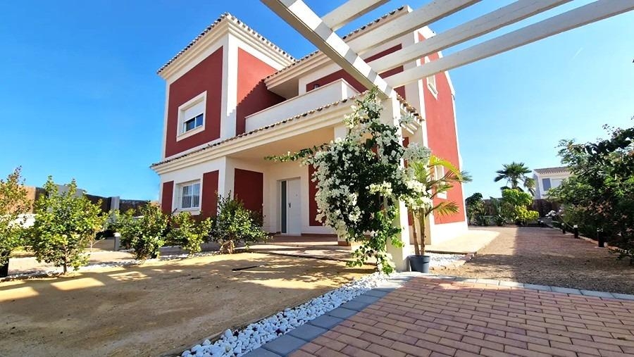 4 Bedroom 3 Bathroom villa in Lorca