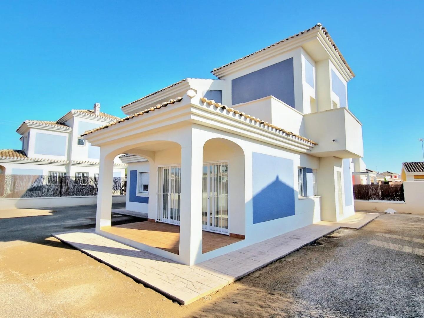 3 Bedroom 3 Bathroom villa in Lorca