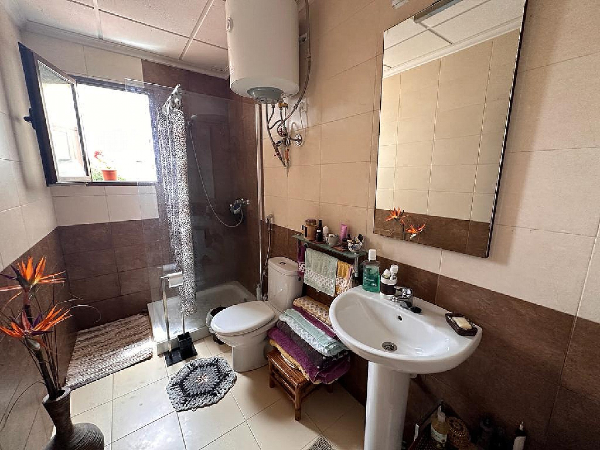 Resale - 5 Bedroom 2 Bathroom Villa in Sax - - Alicante Resale - 5 Bedroom 2 Bathroom Villa in Sax - - Alicante