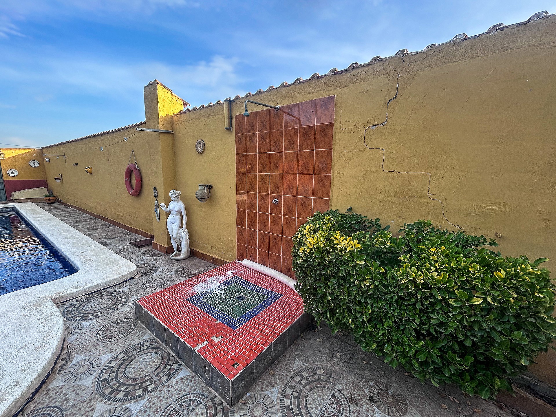 Resale - 5 Bedroom 7 Bathroom Villa in Dolores - - Alicante Resale - 5 Bedroom 7 Bathroom Villa in Dolores - - Alicante