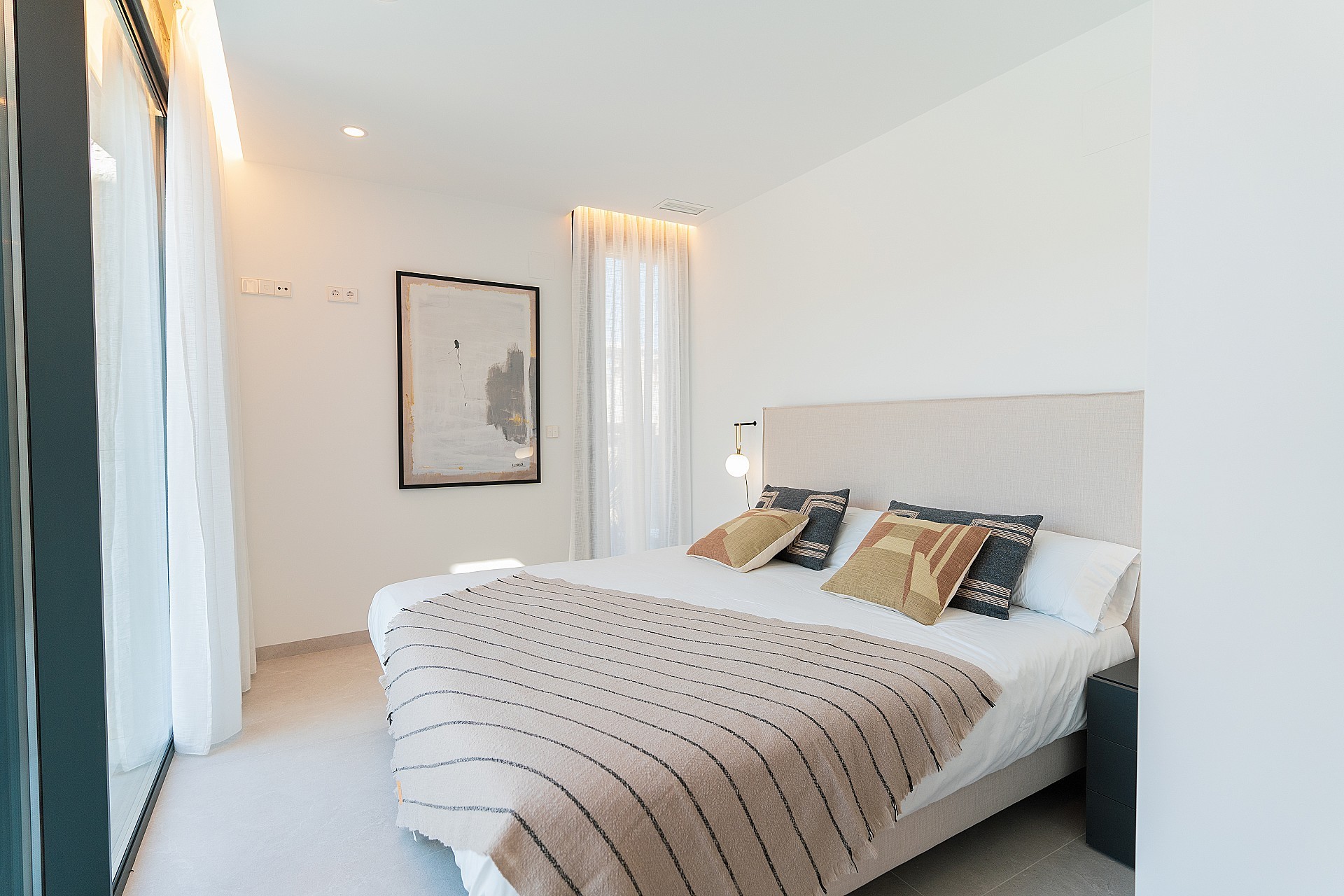 Resale - 4 Bedroom 4 Bathroom Villa in Rojales - - Alicante Resale - 4 Bedroom 4 Bathroom Villa in Rojales - - Alicante