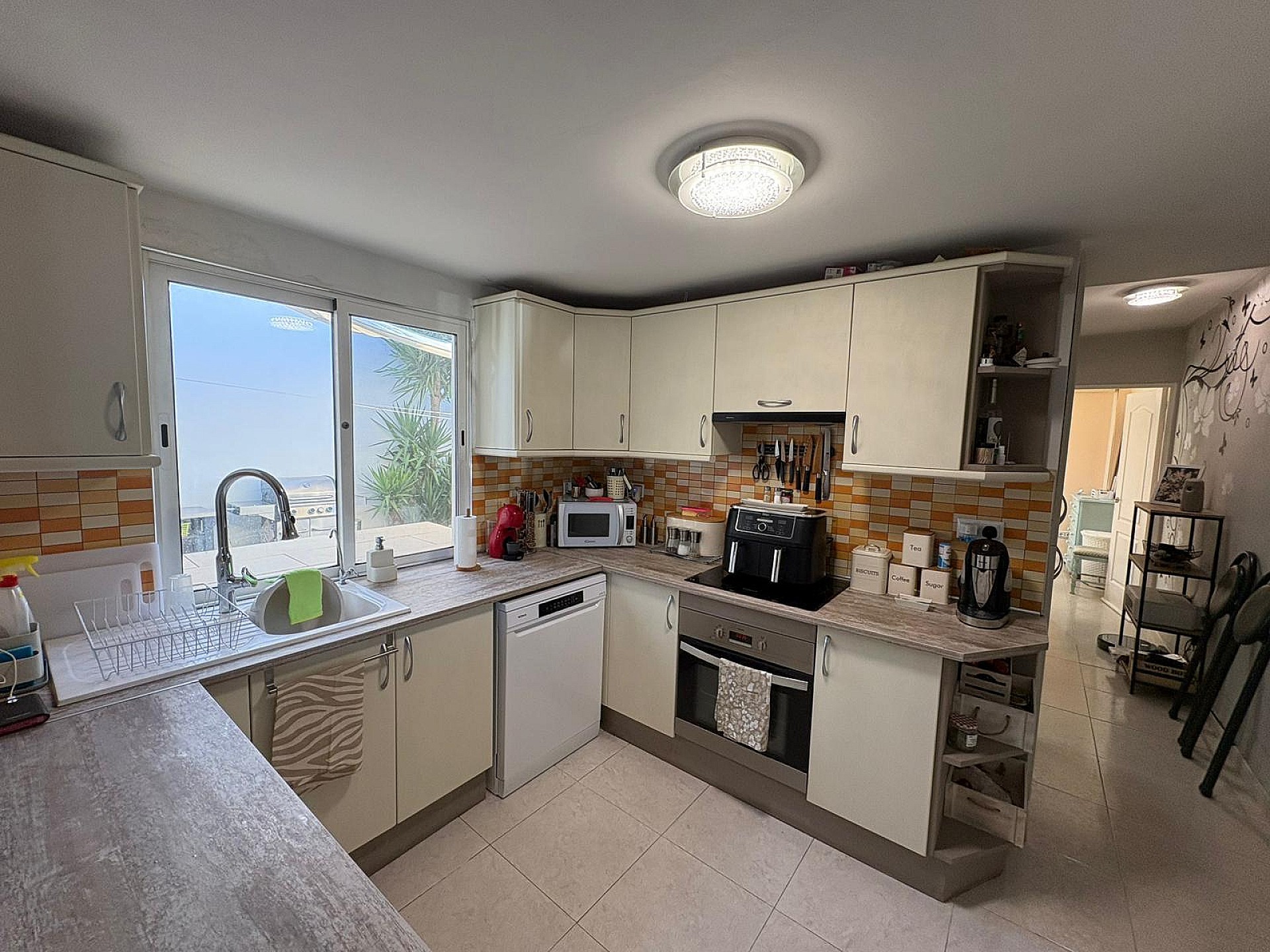 Resale - 3 Bedroom 2 Bathroom Townhouse in Casas del Señor - - Alicante Resale - 3 Bedroom 2 Bathroom Townhouse in Casas del Señor - - Alicante