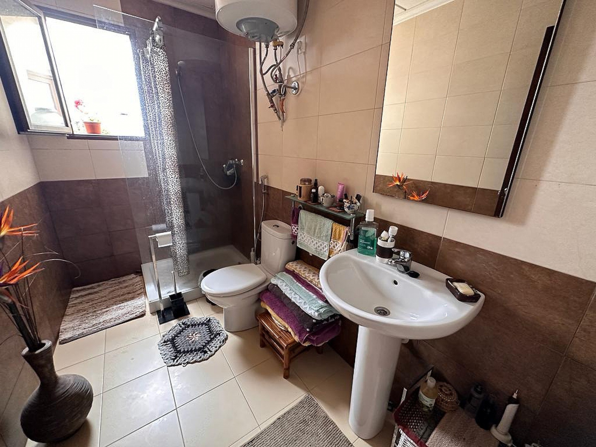 Resale - 5 Bedroom 2 Bathroom Villa in Sax - - Alicante Resale - 5 Bedroom 2 Bathroom Villa in Sax - - Alicante