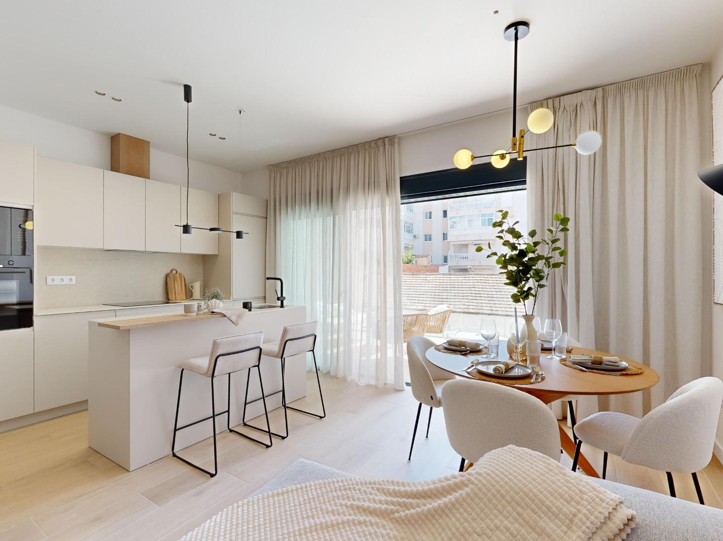 3 Bedroom 2 Bathroom penthouse in Guardamar del Segura