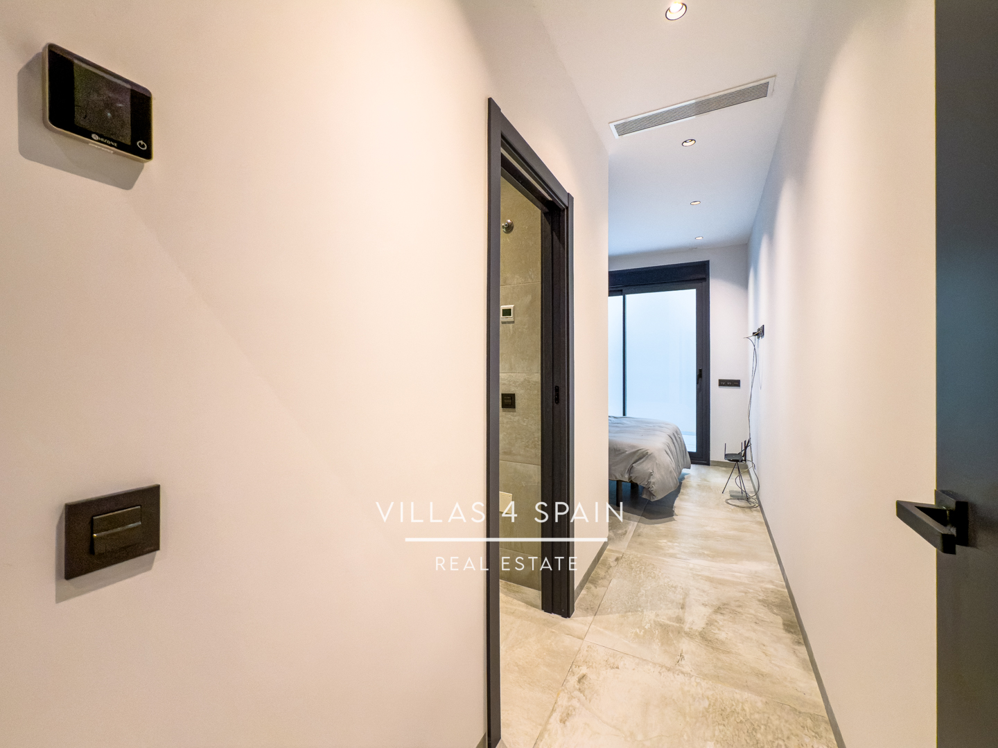 Resale - 4 bed 5 bath villa with private pool in Ciudad Quesada with sea views - av. del recorral - Alicante Resale - 4 bed 5 bath villa with private pool in Ciudad Quesada with sea views - av. del recorral - Alicante