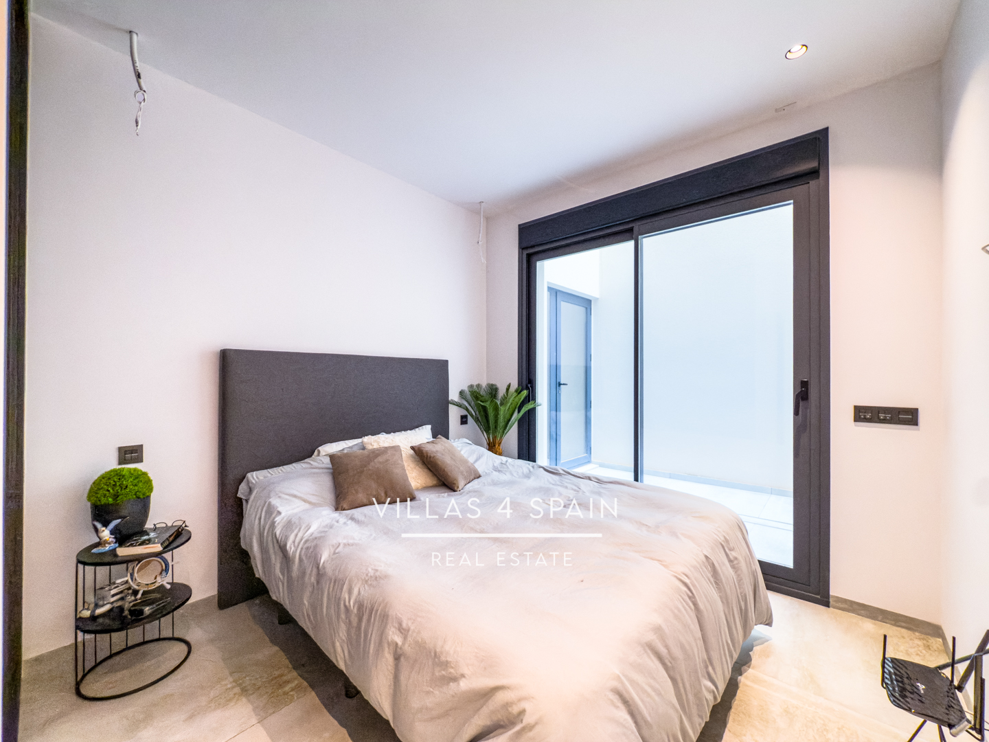Resale - 4 bed 5 bath villa with private pool in Ciudad Quesada with sea views - av. del recorral - Alicante Resale - 4 bed 5 bath villa with private pool in Ciudad Quesada with sea views - av. del recorral - Alicante