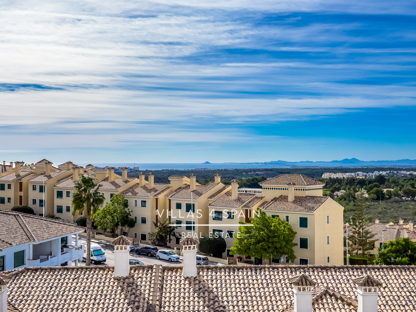 Resale - 2 Bed 2 Bath Sea View Apartment in Campoamor Villamartin with community pool - av. de ibiza  - Alicante Resale - 2 Bed 2 Bath Sea View Apartment in Campoamor Villamartin with community pool - av. de ibiza  - Alicante