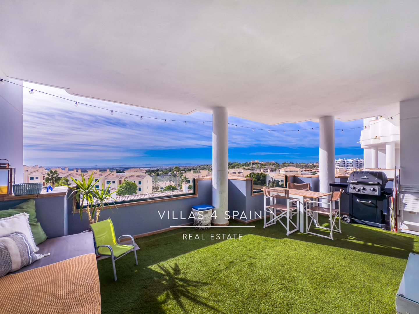 Resale - 2 Bed 2 Bath Sea View Apartment in Campoamor Villamartin with community pool - av. de ibiza  - Alicante Resale - 2 Bed 2 Bath Sea View Apartment in Campoamor Villamartin with community pool - av. de ibiza  - Alicante