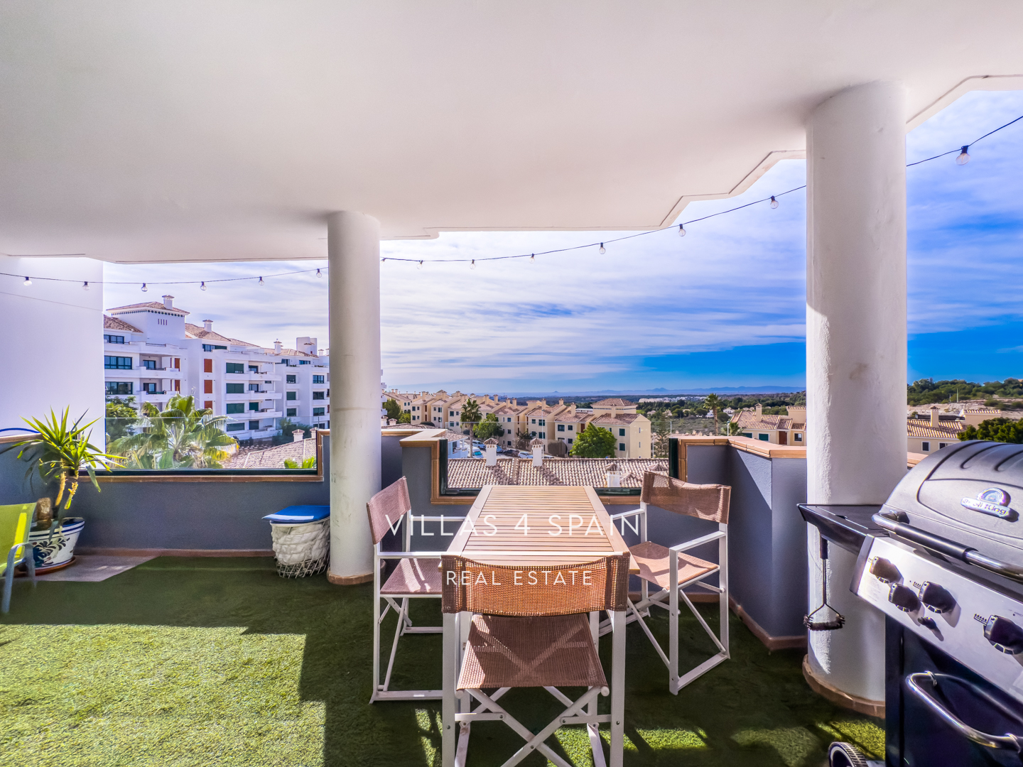 Resale - 2 Bed 2 Bath Sea View Apartment in Campoamor Villamartin with community pool - av. de ibiza  - Alicante Resale - 2 Bed 2 Bath Sea View Apartment in Campoamor Villamartin with community pool - av. de ibiza  - Alicante