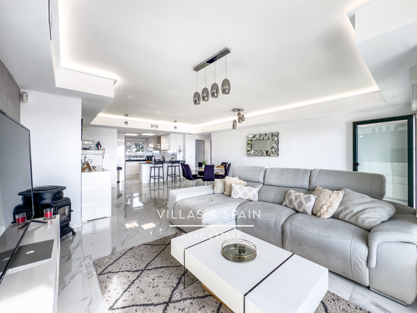 Resale - 2 Bed 2 Bath Sea View Apartment in Campoamor Villamartin with community pool - av. de ibiza  - Alicante Resale - 2 Bed 2 Bath Sea View Apartment in Campoamor Villamartin with community pool - av. de ibiza  - Alicante