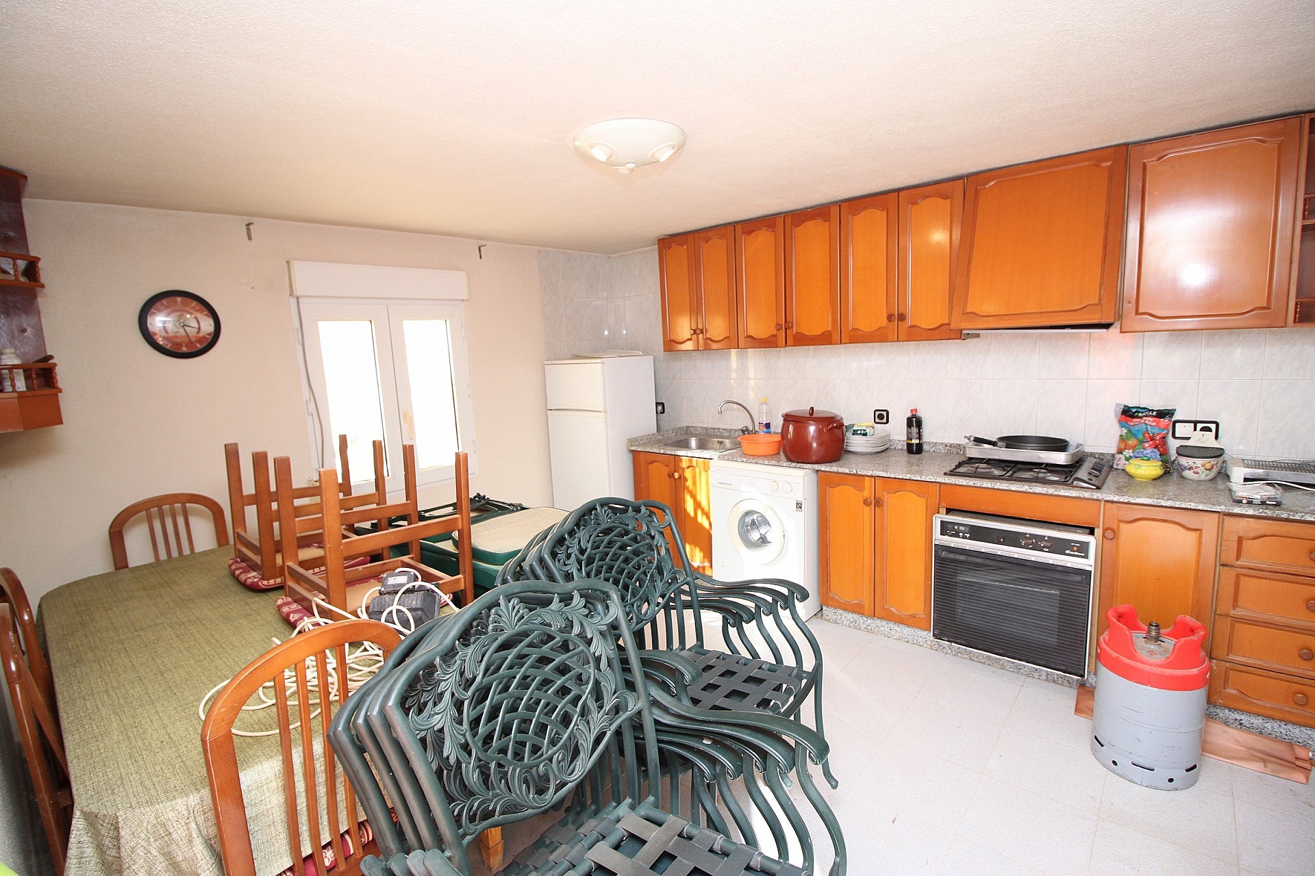 Resale - 4 Bedroom 4 Bathroom Villa in Monovar -  - Alicante