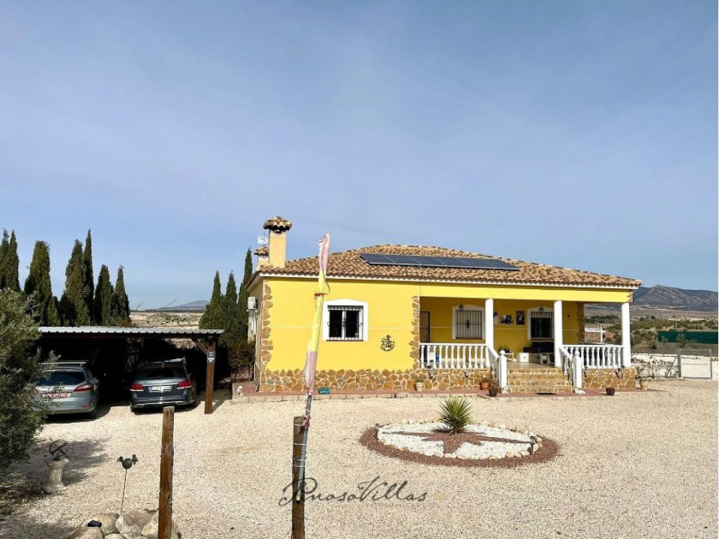 3 Bedroom 2 Bathroom Villa in Torre Del Rico