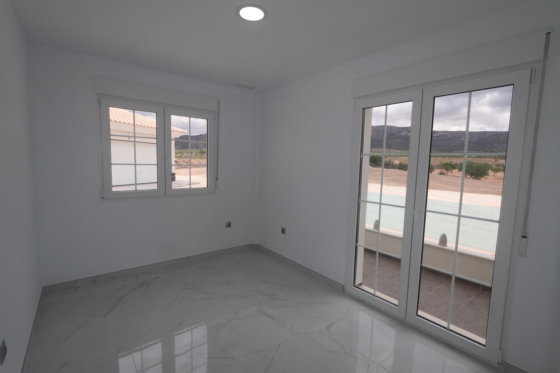Sold - 4 Bedroom 3 Bathroom Villa in Pinoso -  - Alicante