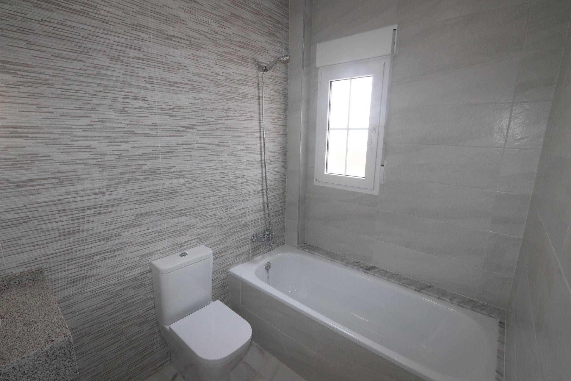 Sold - 4 Bedroom 3 Bathroom Villa in Pinoso -  - Alicante