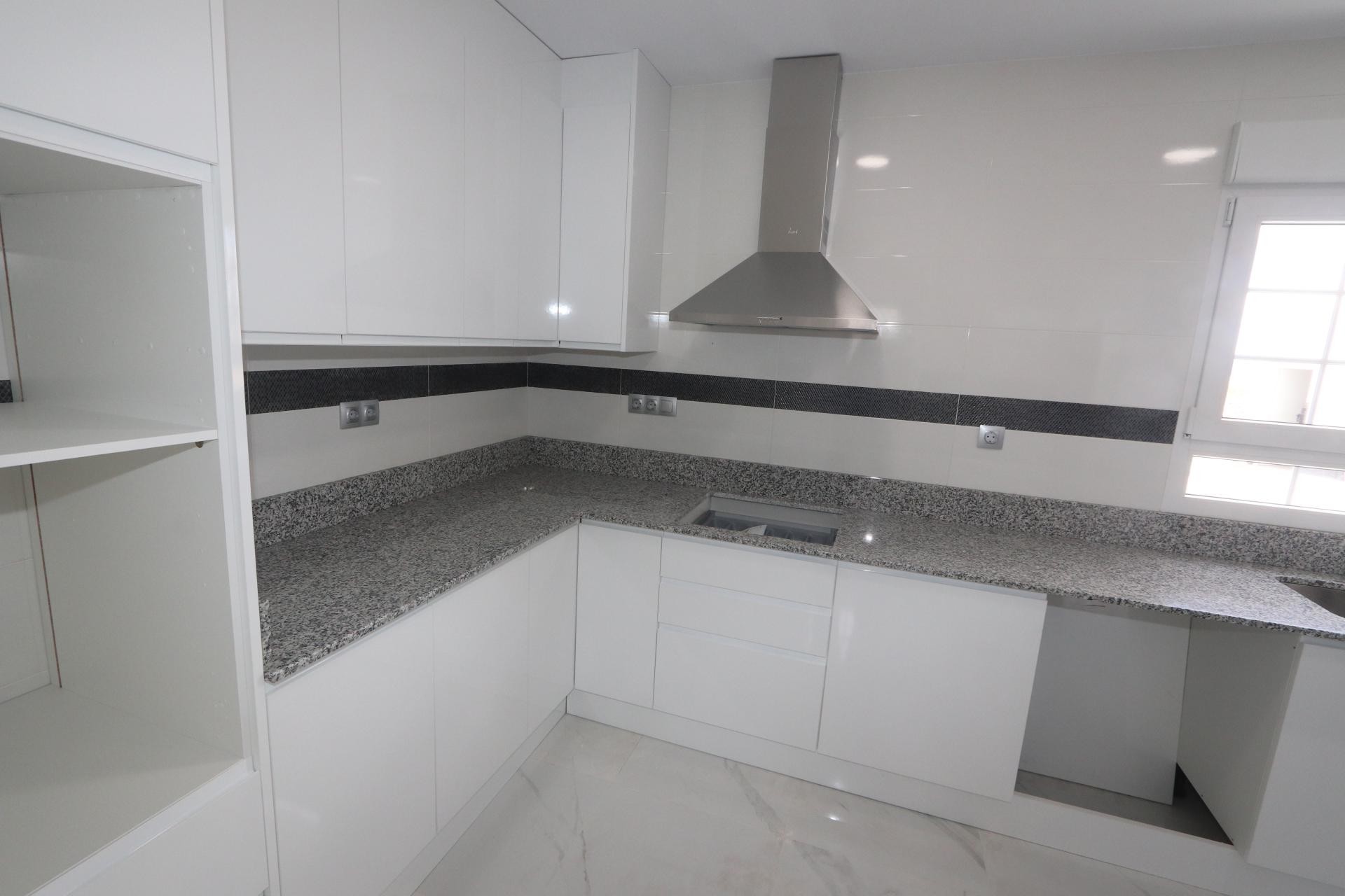 Sold - 4 Bedroom 3 Bathroom Villa in Pinoso -  - Alicante