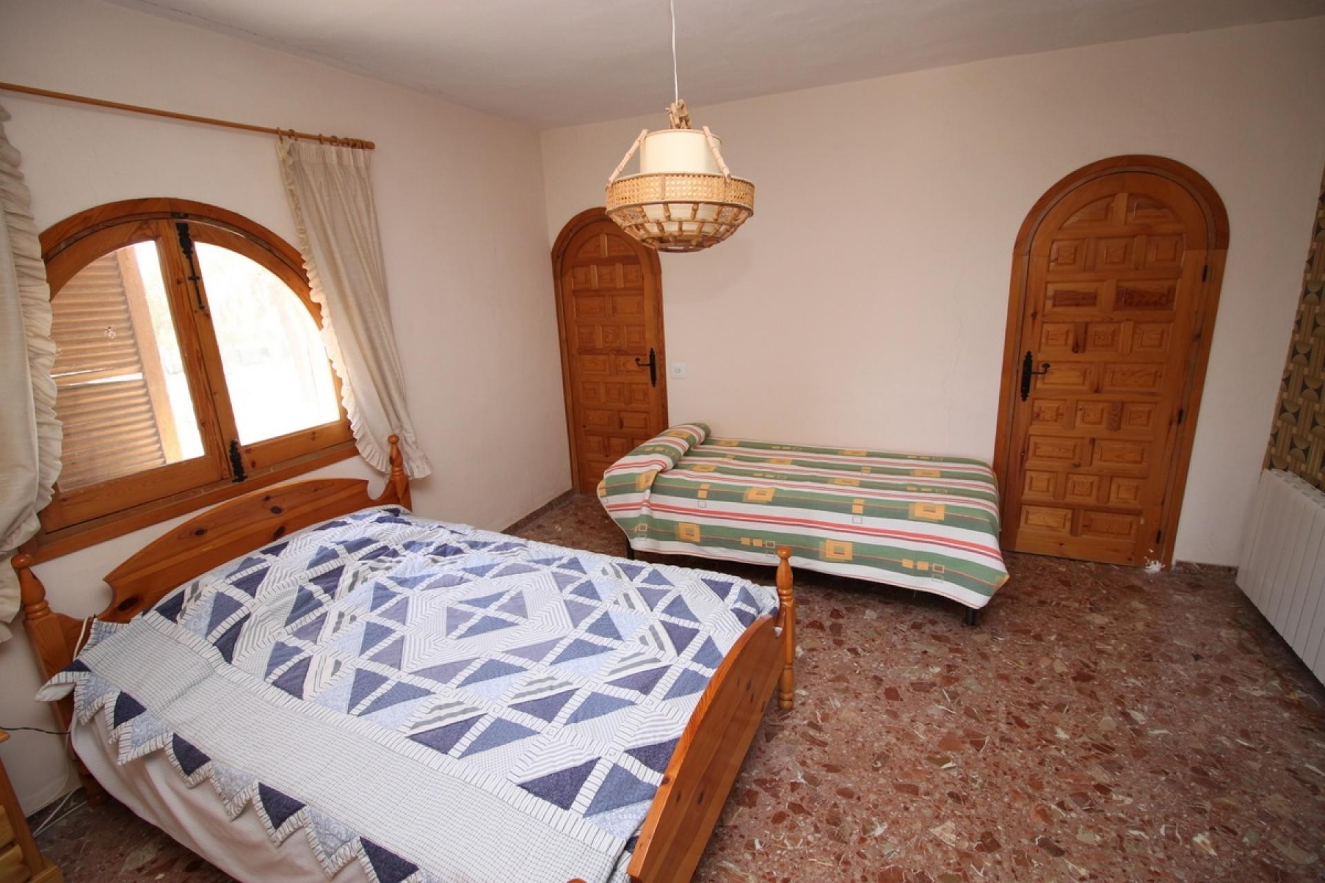 Resale - 5 Bedroom 4 Bathroom Villa in Agost -  - Alicante