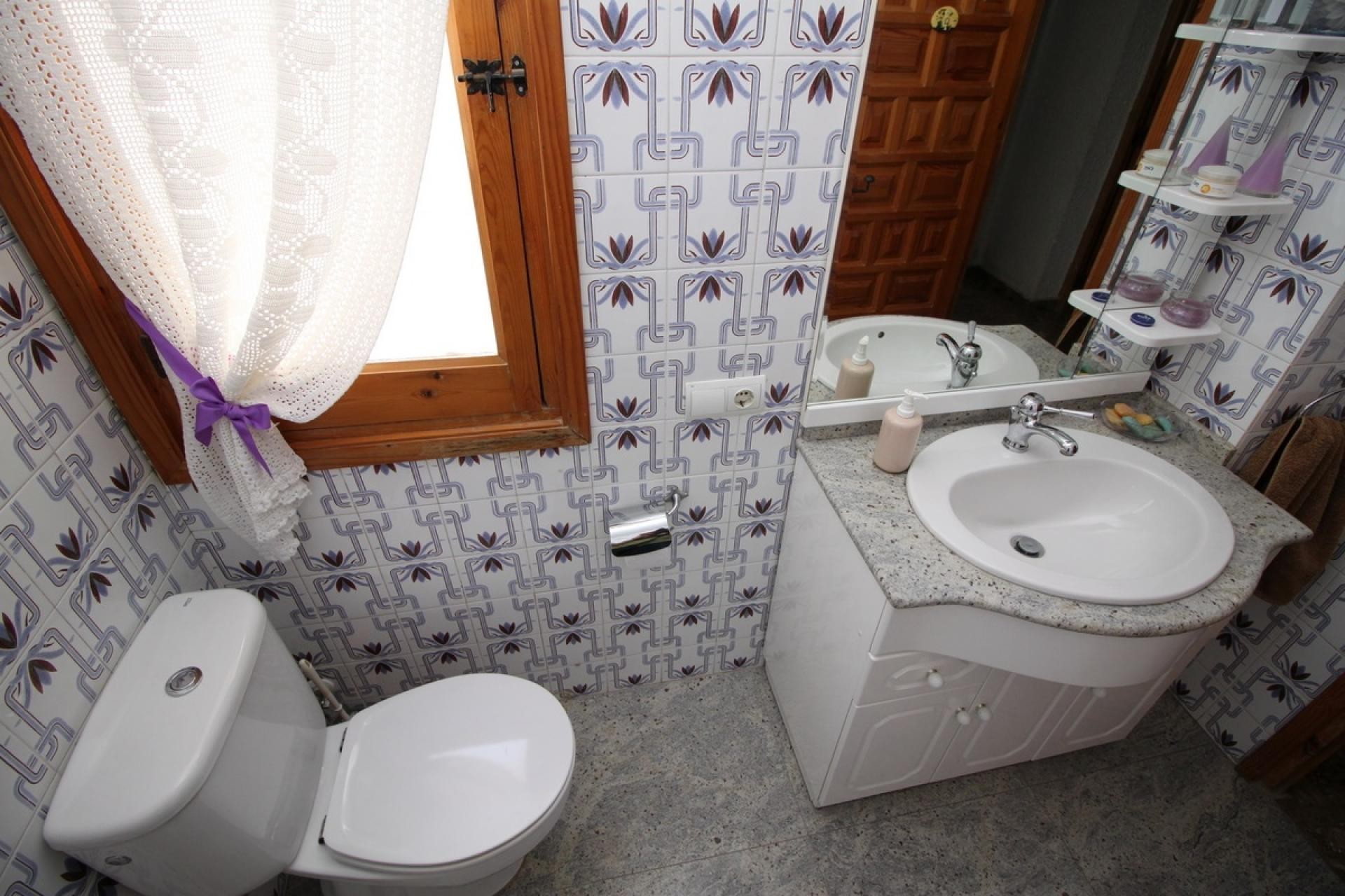 Resale - 5 Bedroom 4 Bathroom Villa in Agost -  - Alicante