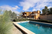 3-4539/4409, 7 Bedroom 4 Bathroom Villa in Monovar