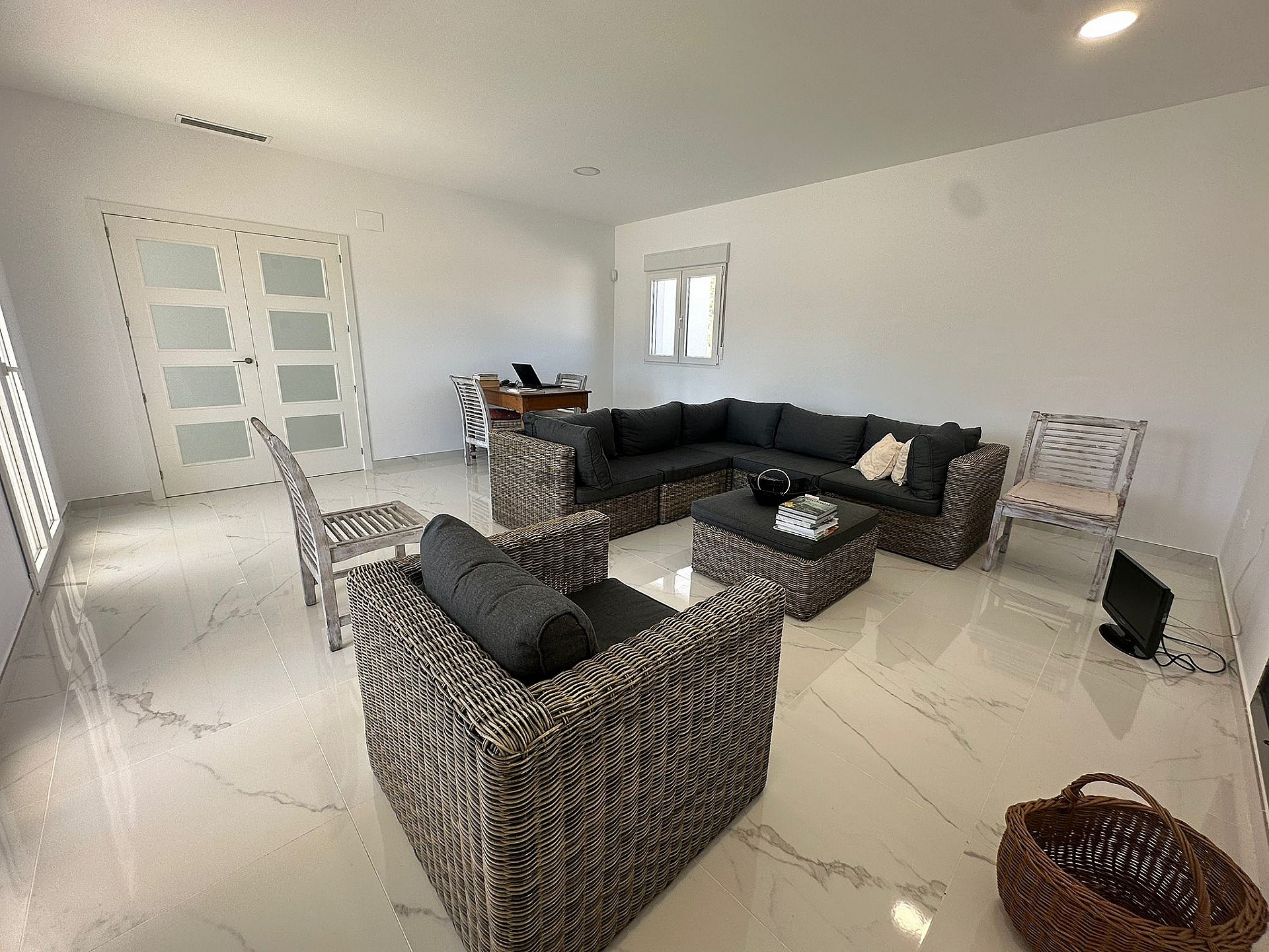 Resale - 4 Bedroom 3 Bathroom Villa in Pinoso - , Pinoso, Alicante, Spain - Alicante