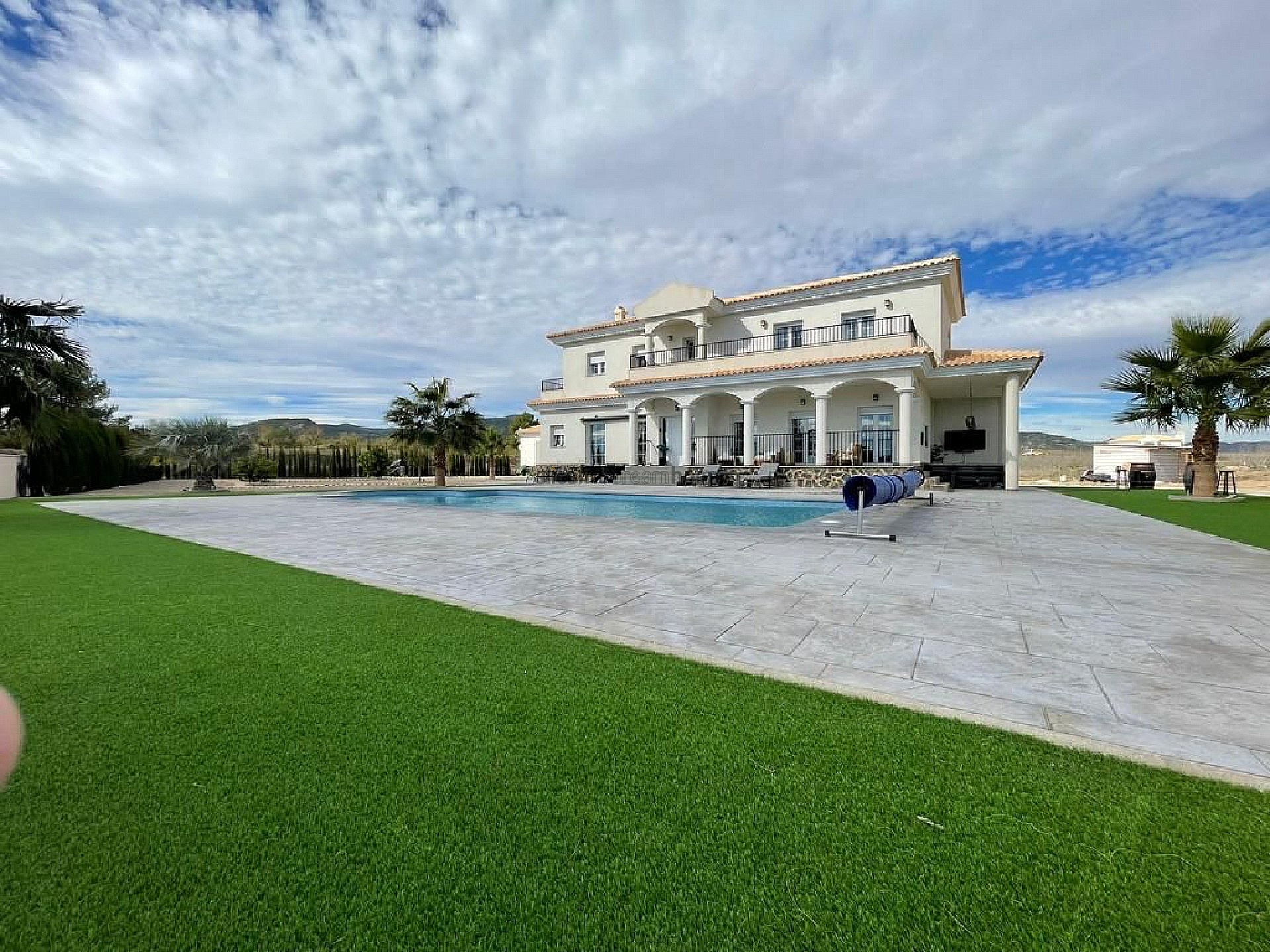 Resale - 4 Bedroom 3 Bathroom Villa in Pinoso - , Pinoso, Alicante, Spain - Alicante