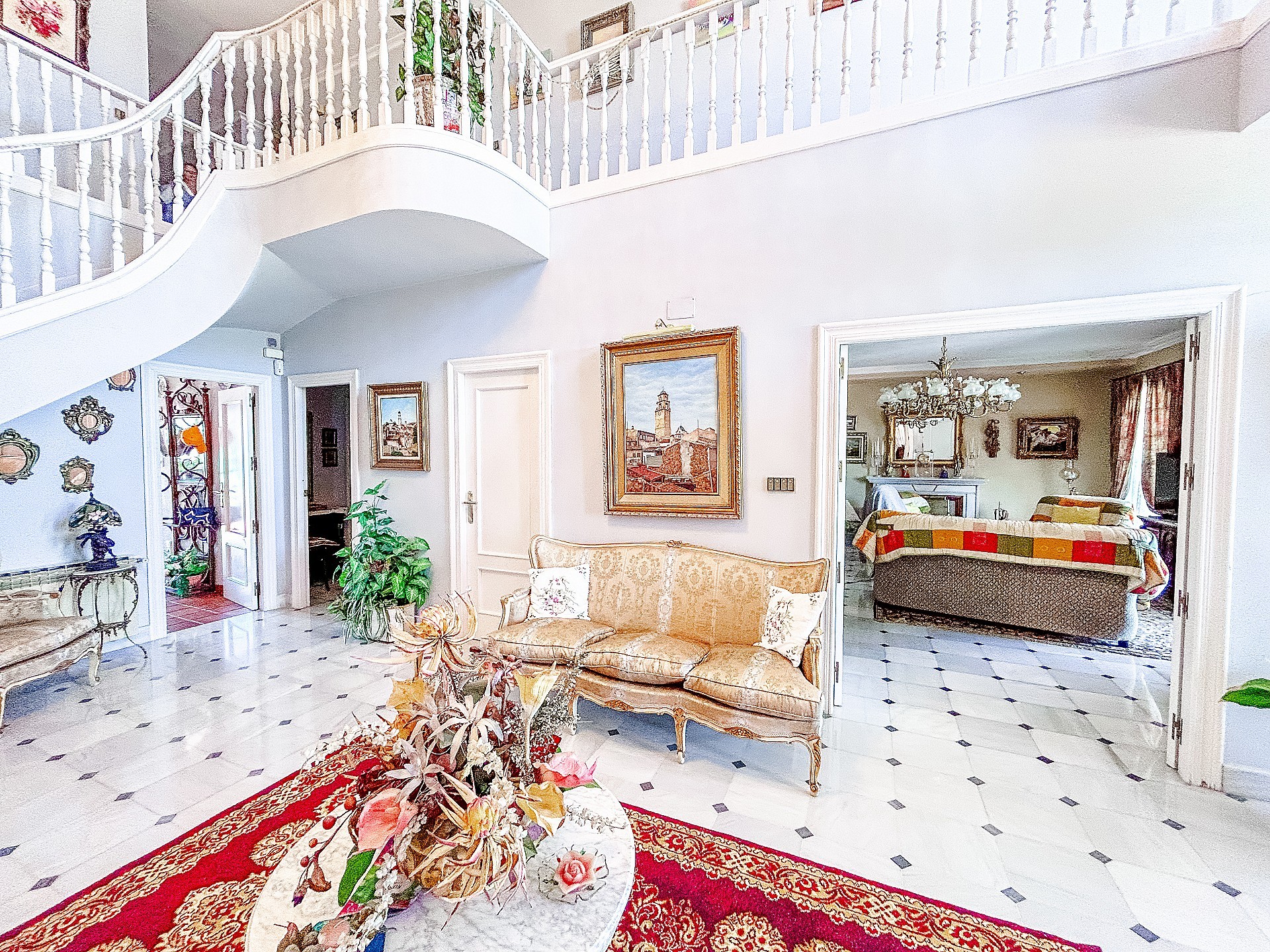 Resale - 6 Bedroom 4 Bathroom Villa in Monovar -  - Alicante