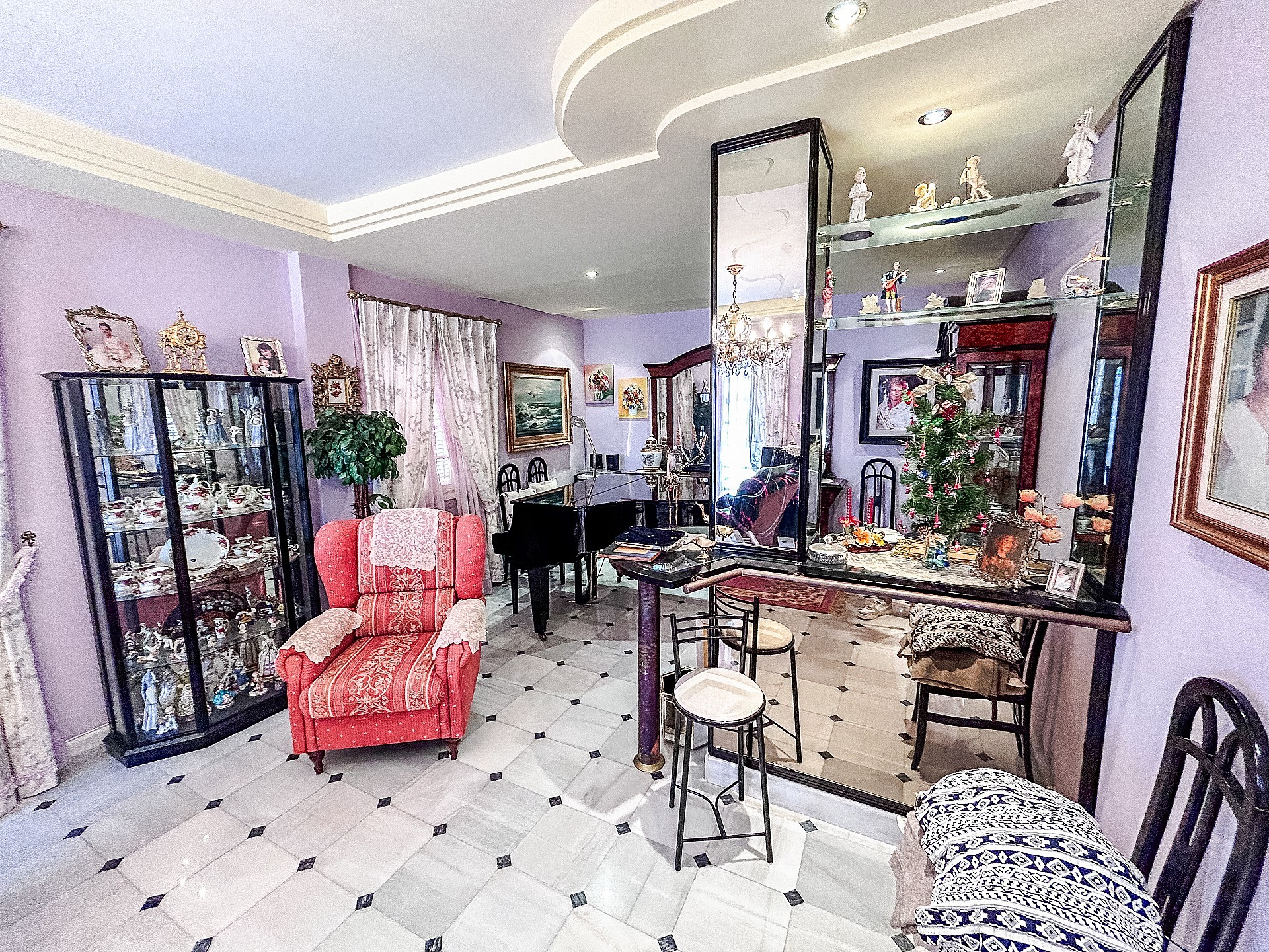 Resale - 6 Bedroom 4 Bathroom Villa in Monovar -  - Alicante