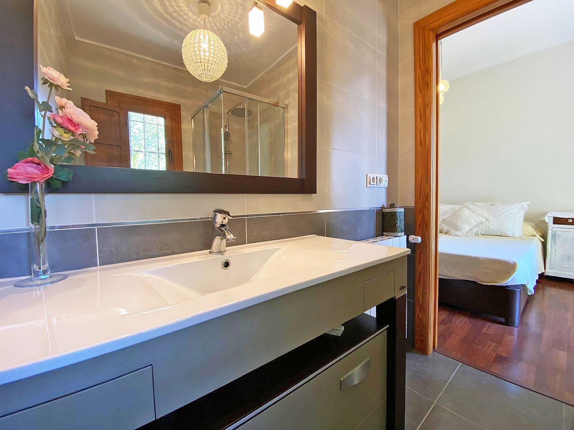 Resale - 4 Bedroom 3 Bathroom Country house in Culebron -  - Alicante