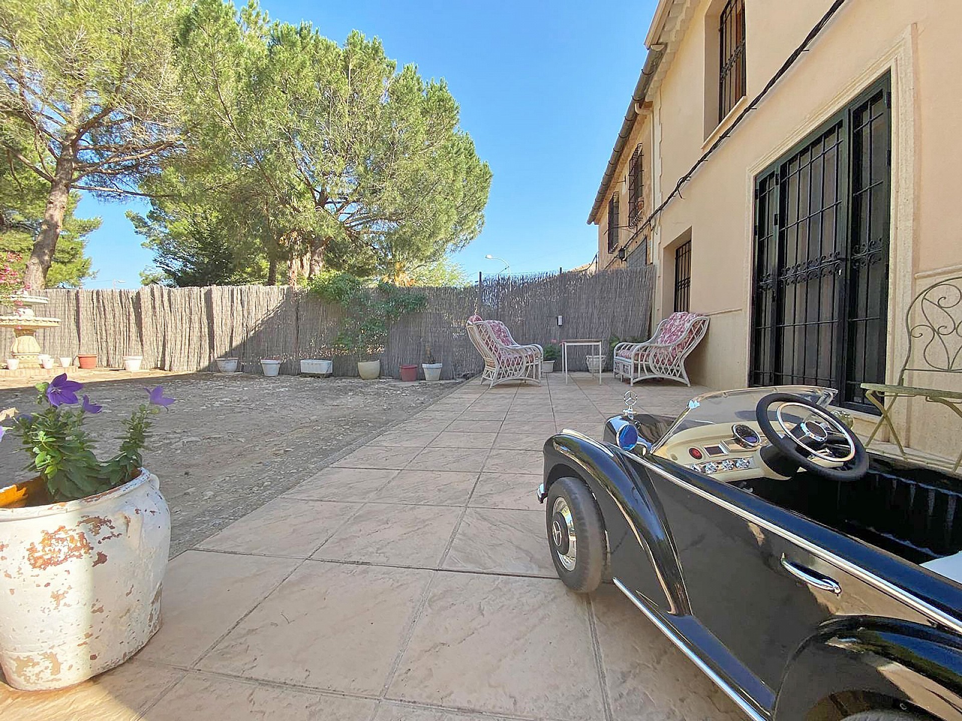 Resale - 4 Bedroom 3 Bathroom Country house in Culebron -  - Alicante