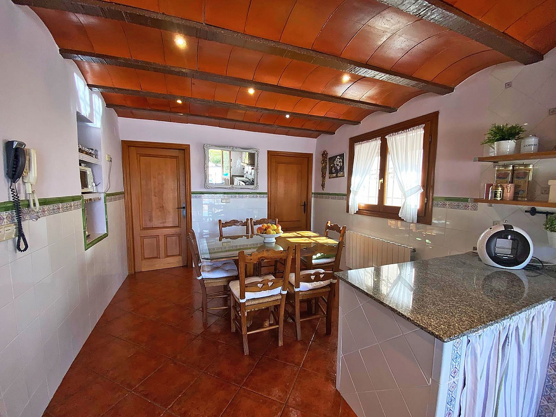 Resale - 4 Bedroom 3 Bathroom Country house in Culebron -  - Alicante