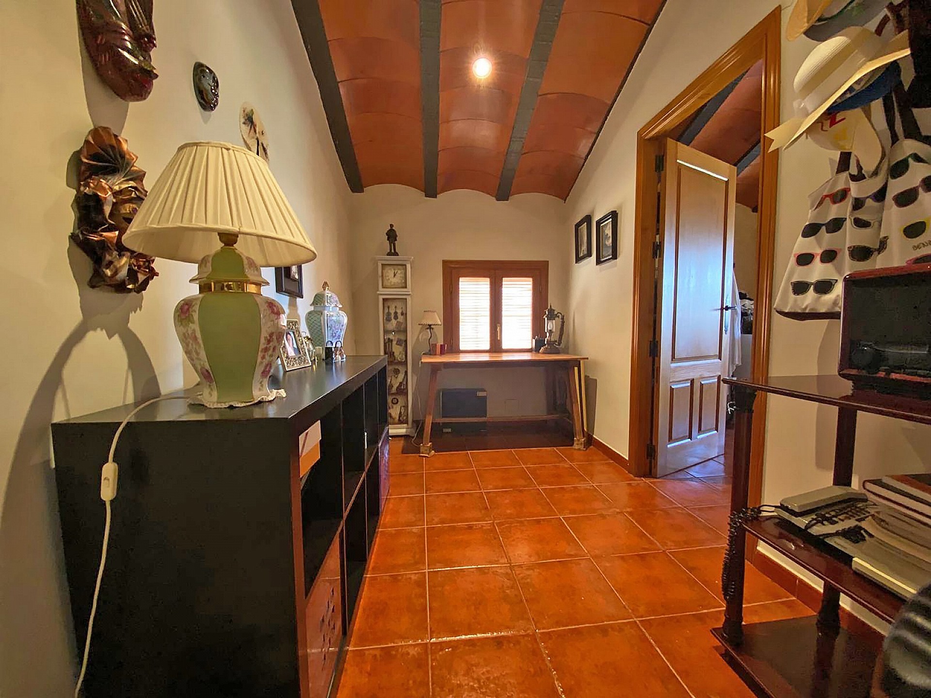 Resale - 4 Bedroom 3 Bathroom Country house in Culebron -  - Alicante