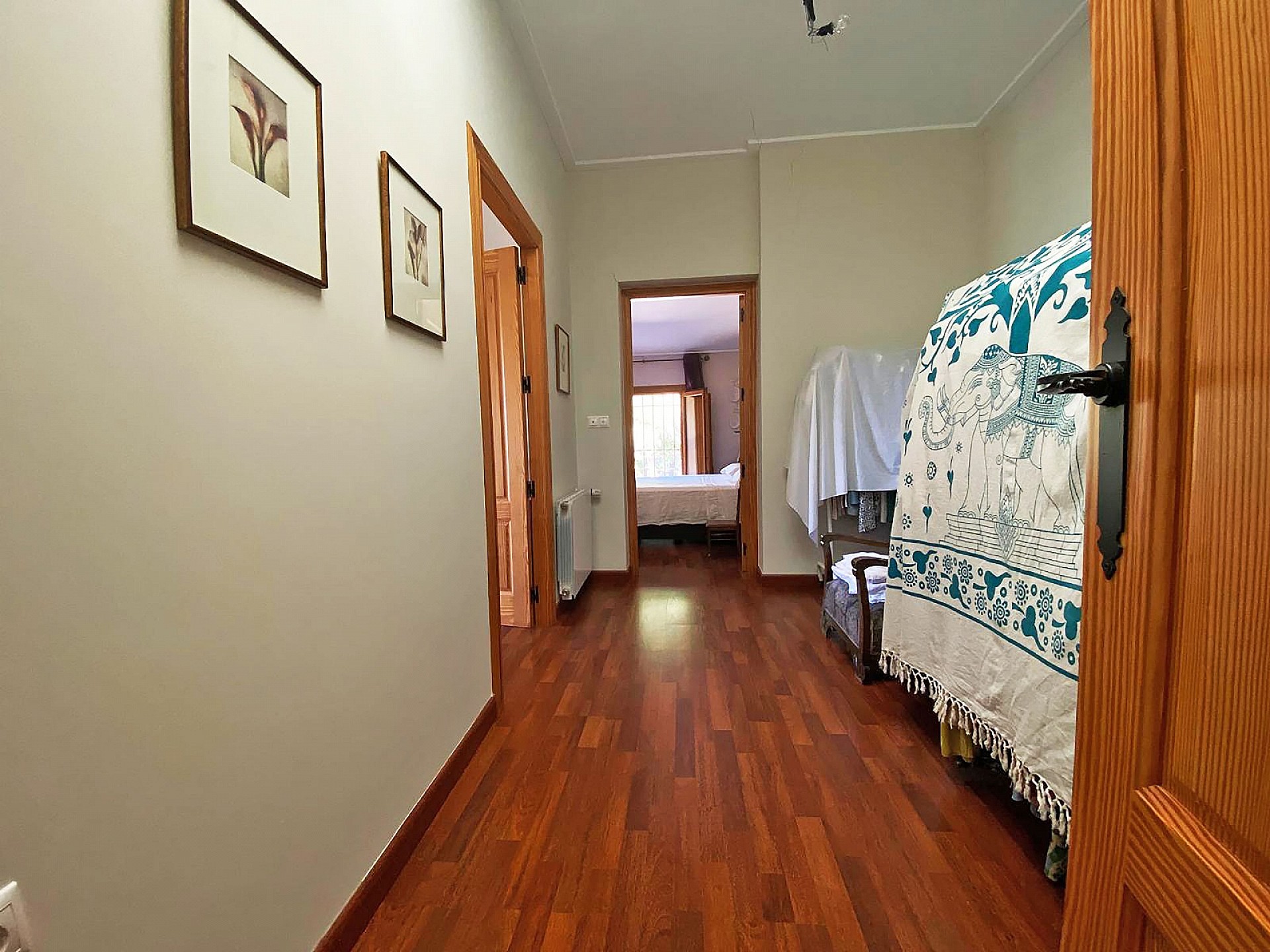 Resale - 4 Bedroom 3 Bathroom Country house in Culebron -  - Alicante