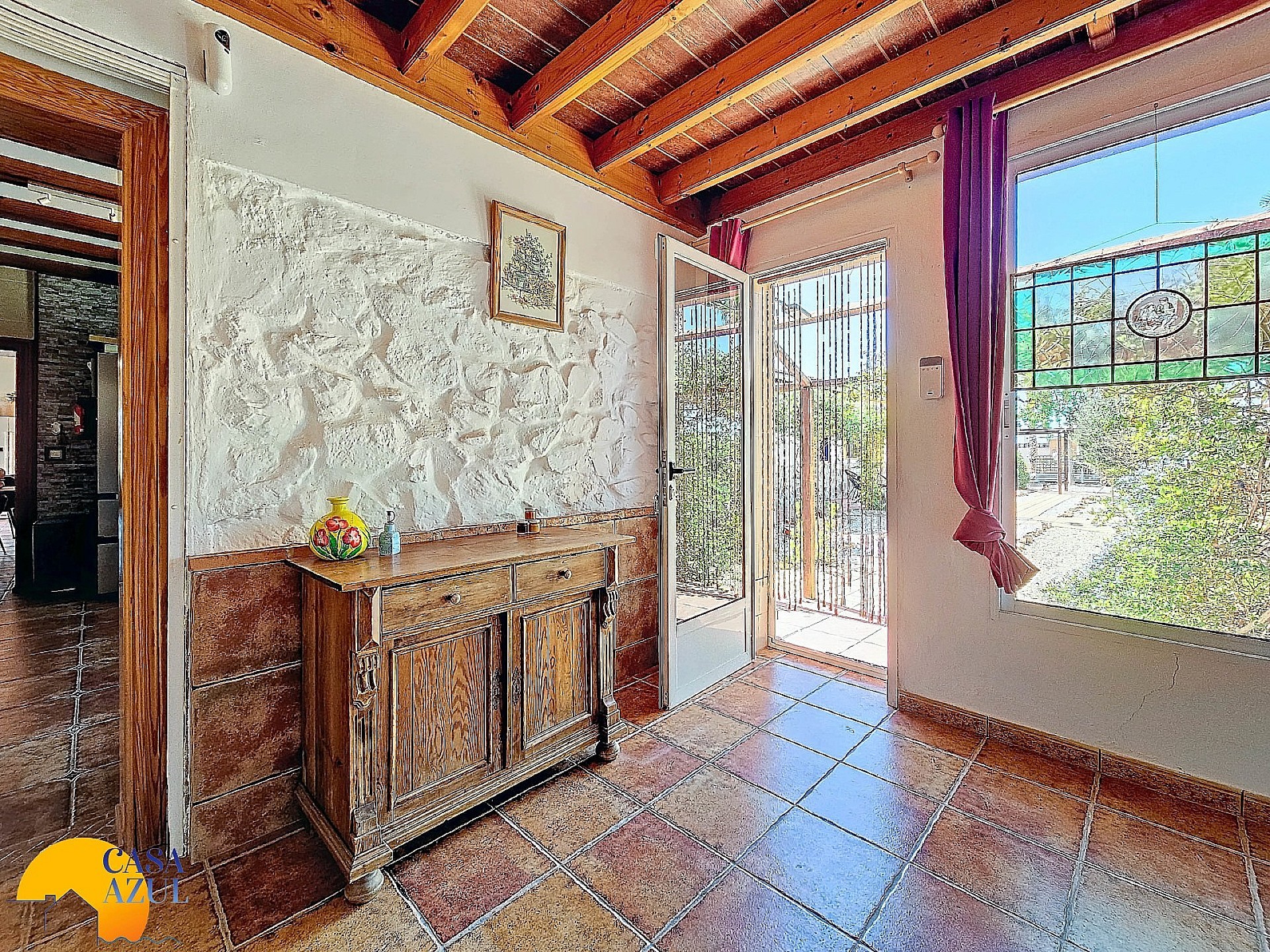 Resale - 6 Bedroom 5 Bathroom Finca in Catral -  - Alicante