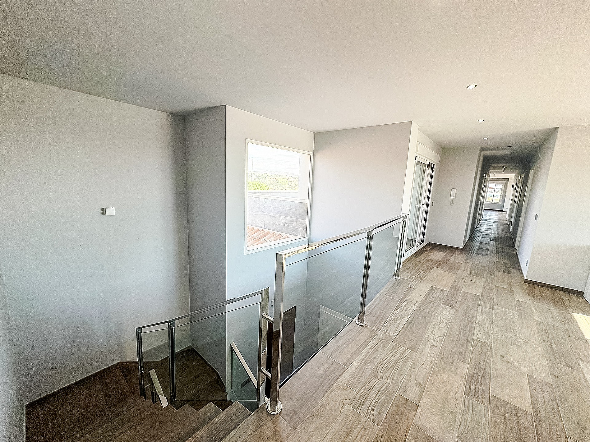 Resale - 8 Bedroom 7 Bathroom Villa in Crevillente -  - Alicante