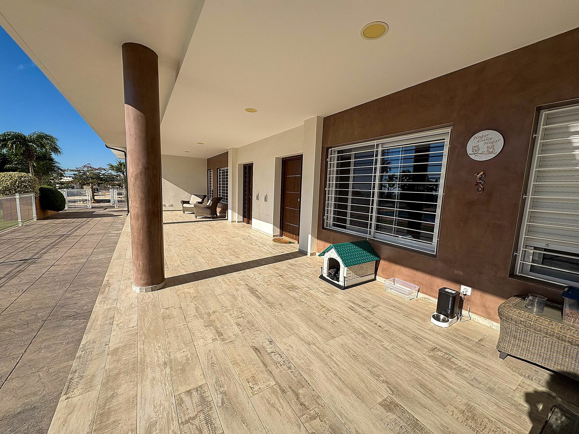 Resale - 8 Bedroom 7 Bathroom Villa in Crevillente -  - Alicante