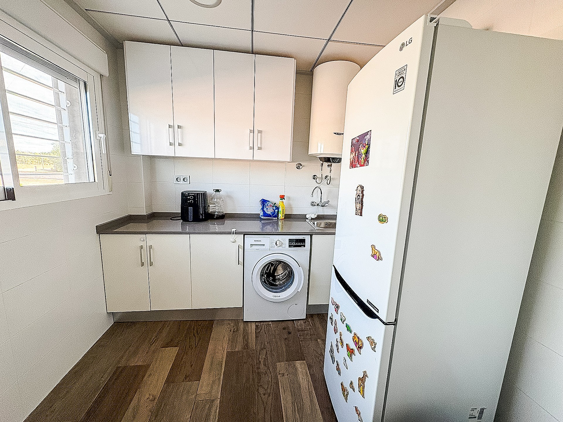 Resale - 8 Bedroom 7 Bathroom Villa in Crevillente -  - Alicante