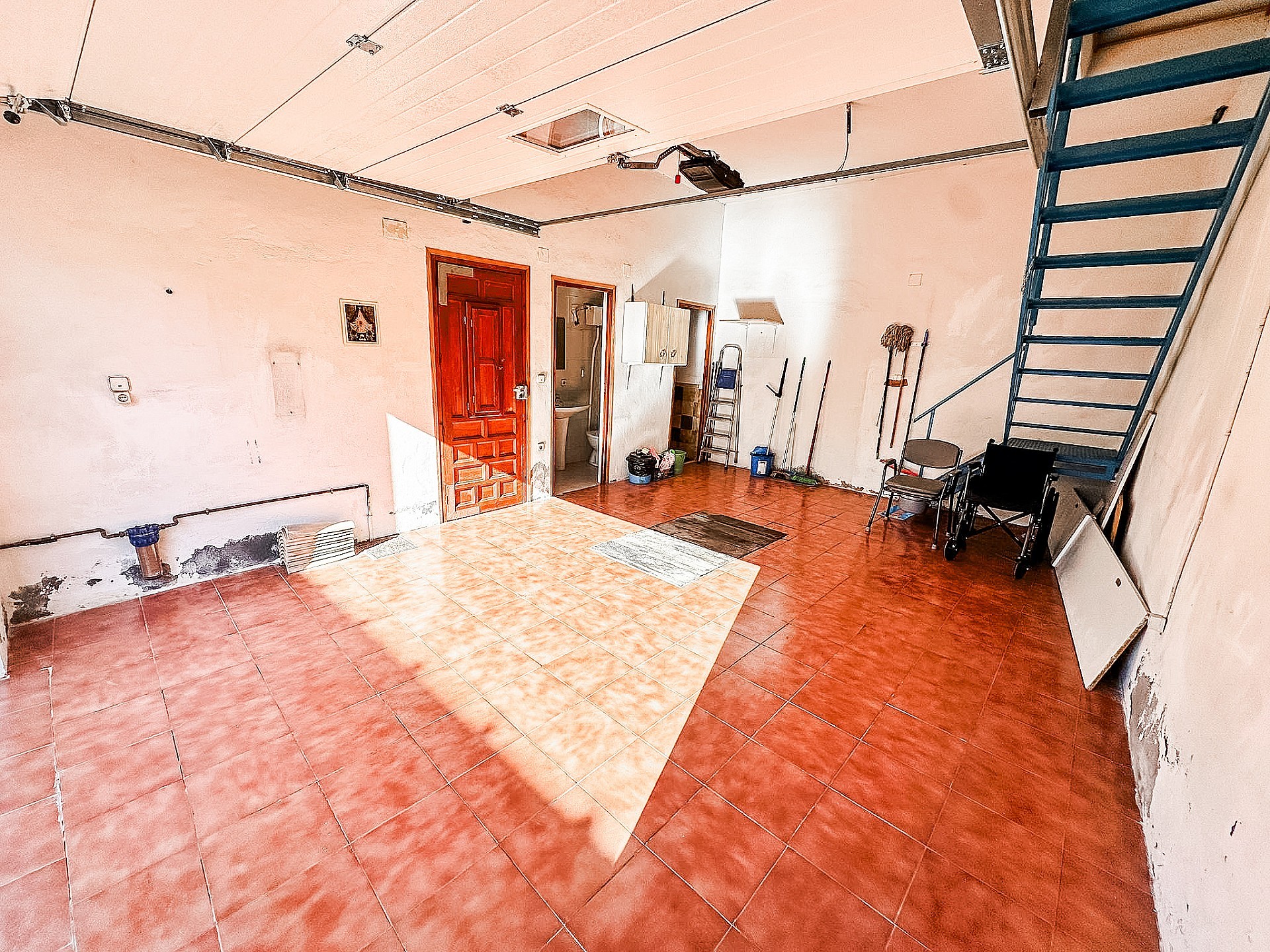 Resale - 3 Bedroom 2 Bathroom Townhouse in Pinoso -  - Alicante