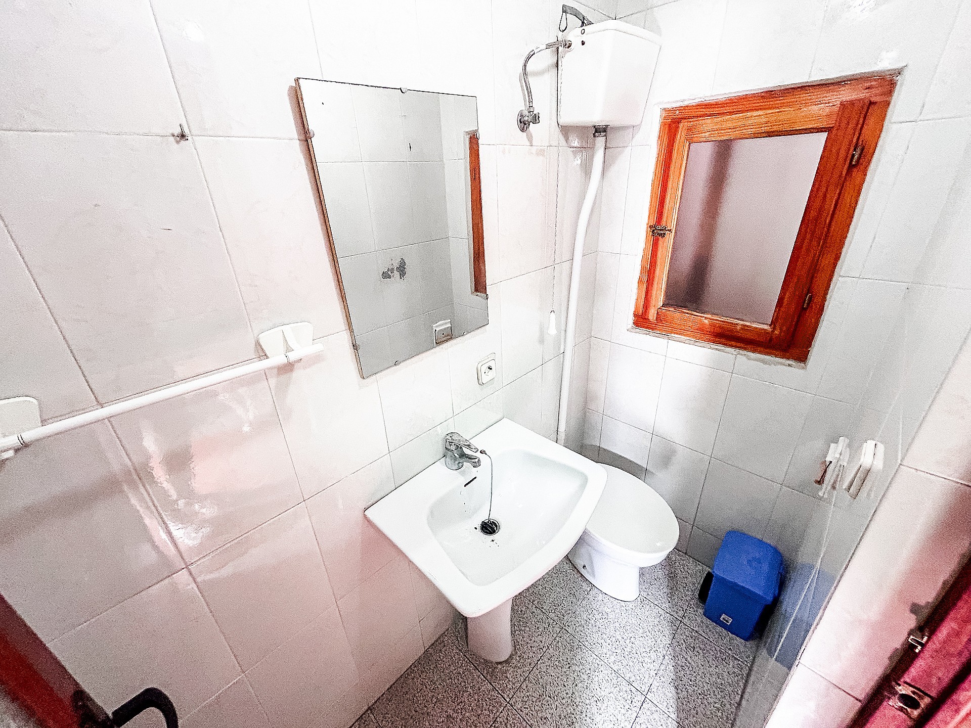 Resale - 3 Bedroom 2 Bathroom Townhouse in Pinoso -  - Alicante