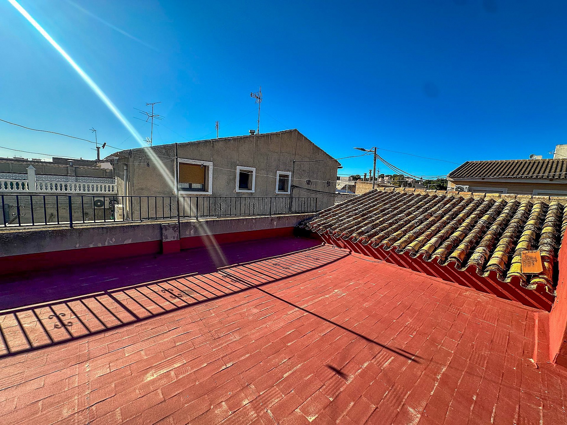 Resale - 3 Bedroom 2 Bathroom Townhouse in Pinoso -  - Alicante