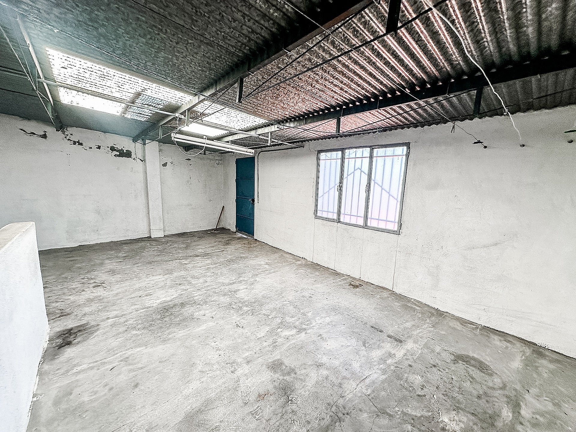 Resale - 3 Bedroom 2 Bathroom Townhouse in Pinoso -  - Alicante