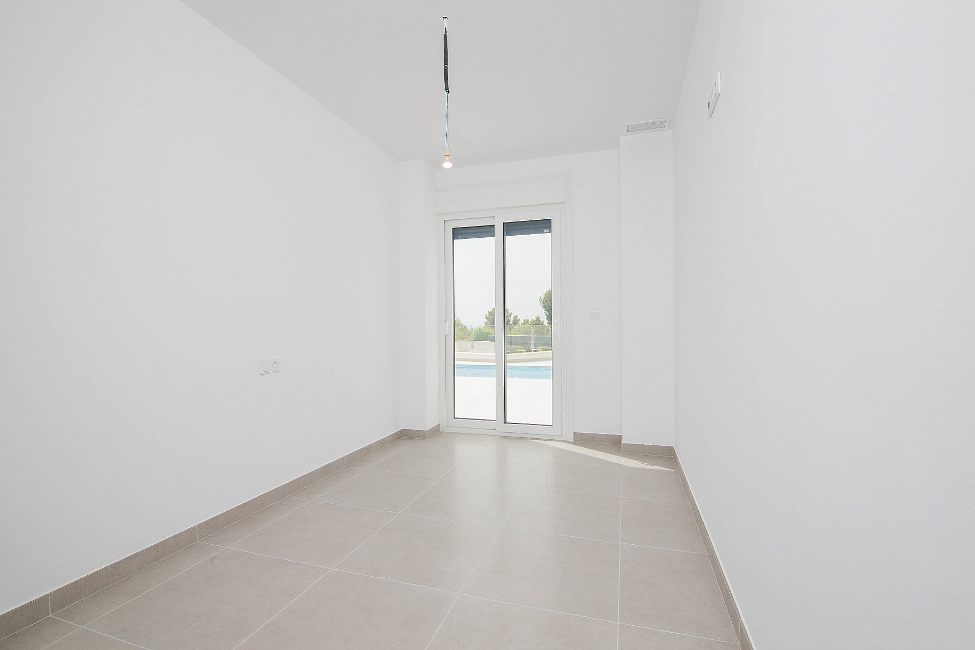 Resale - 3 Bedroom 2 Bathroom Villa in Polop -  - Alicante