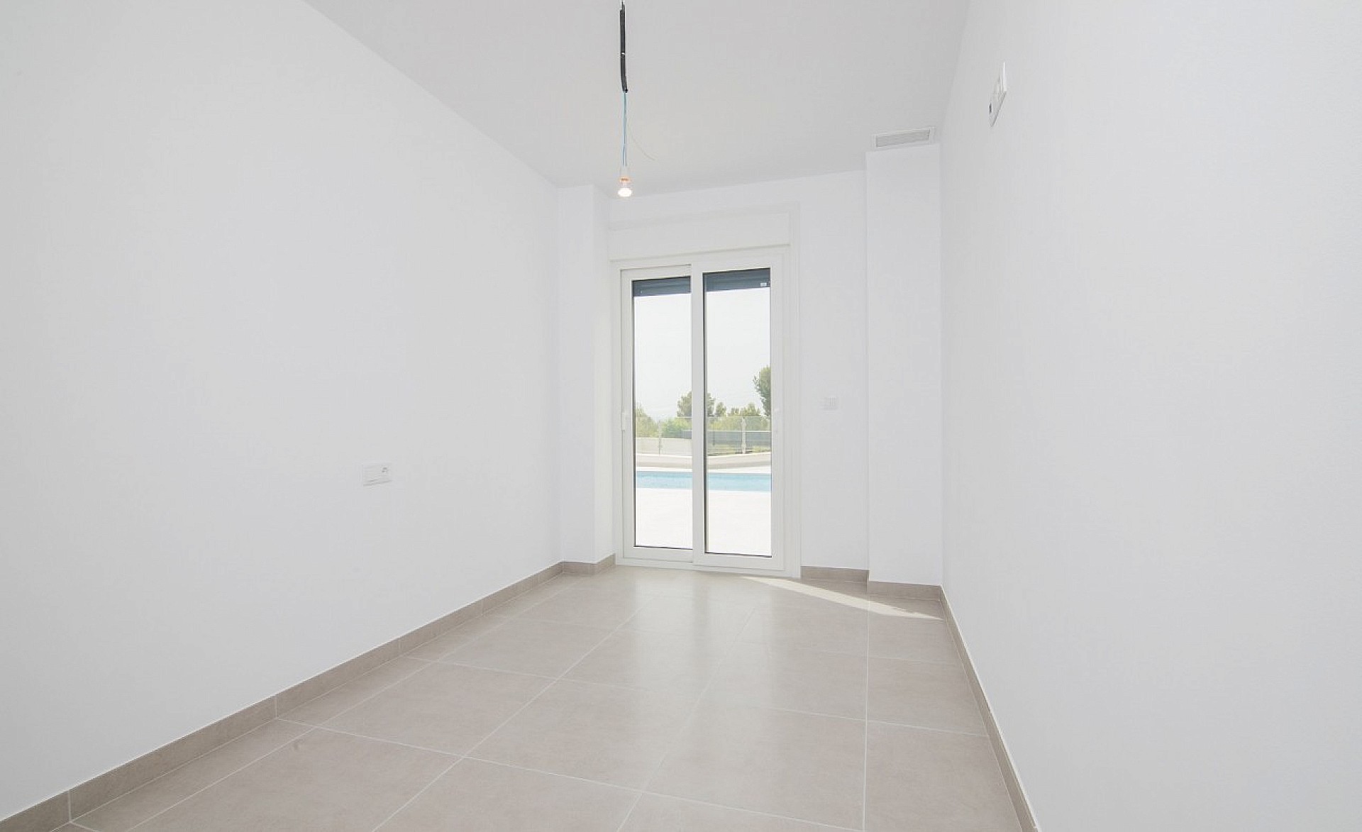 Resale - 3 Bedroom 2 Bathroom Villa in Polop -  - Alicante