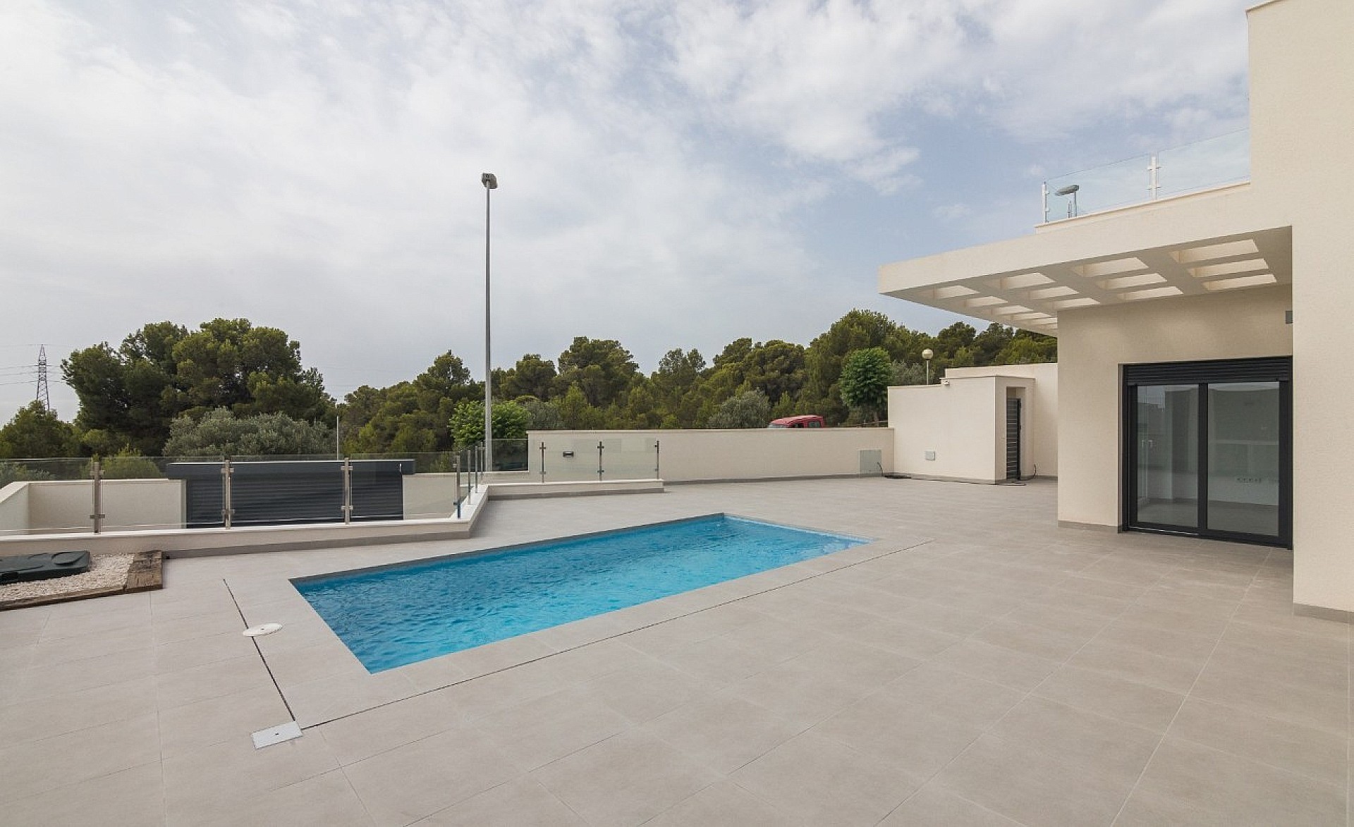 Resale - 3 Bedroom 2 Bathroom Villa in Polop -  - Alicante