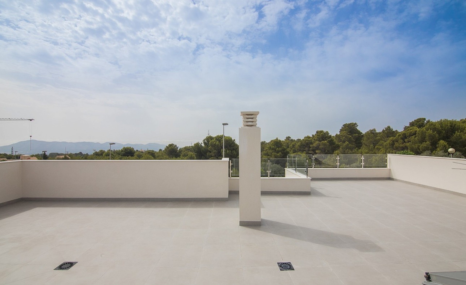 Resale - 3 Bedroom 2 Bathroom Villa in Polop -  - Alicante