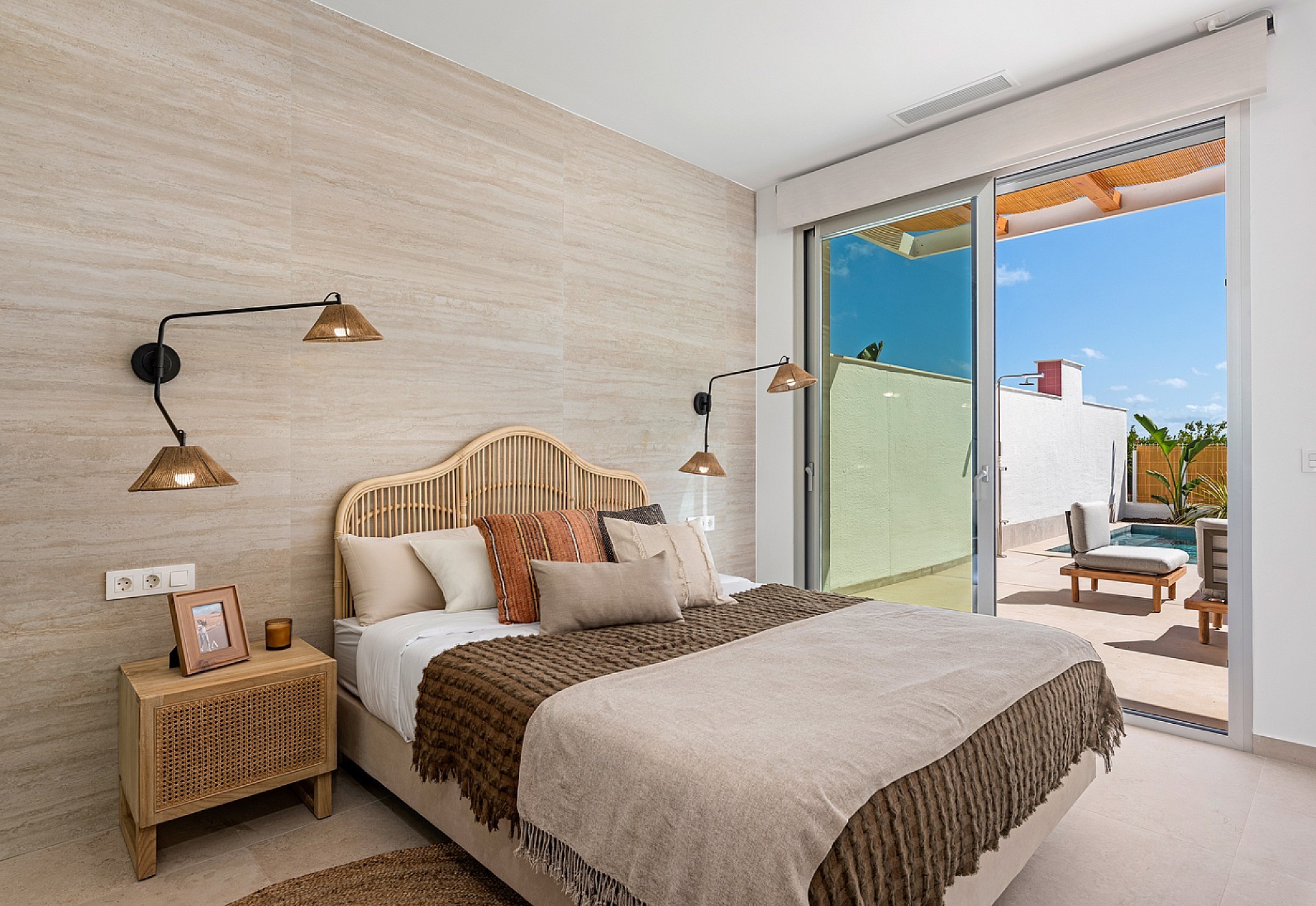 Resale - 3 Bedroom 2 Bathroom Villa in Benijófar -  - Alicante