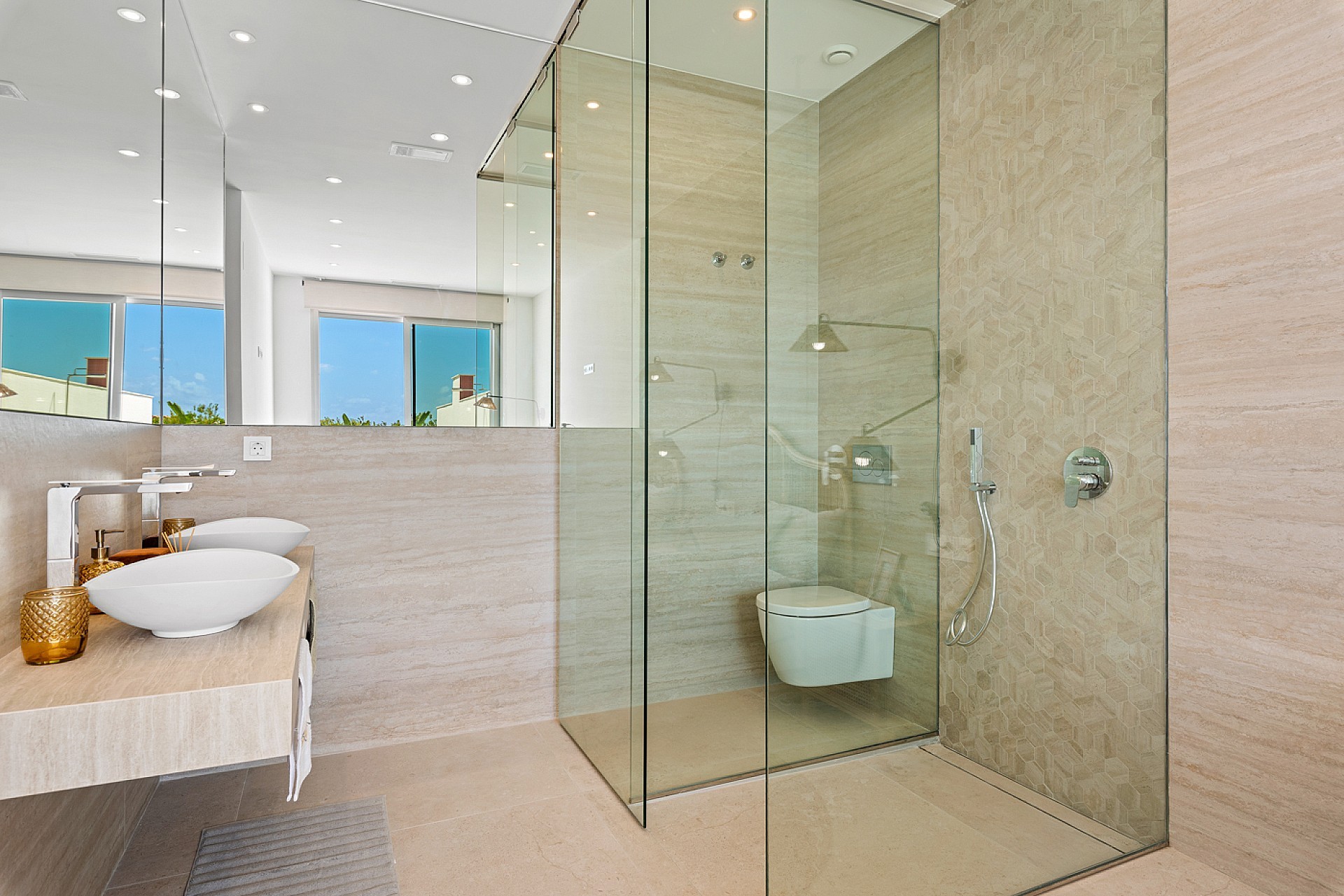 Resale - 3 Bedroom 2 Bathroom Villa in Benijófar -  - Alicante