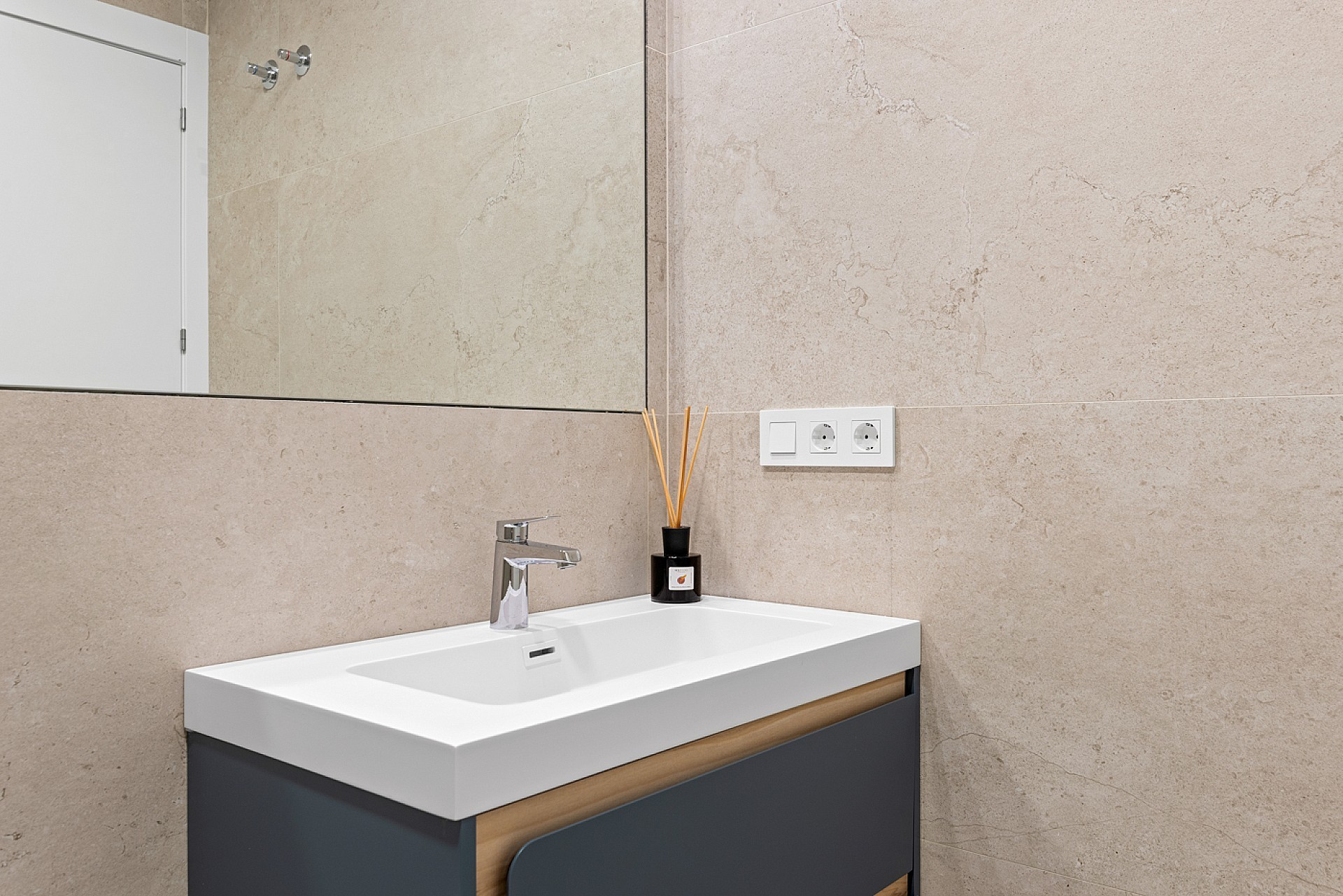 Resale - 3 Bedroom 2 Bathroom Villa in Benijófar -  - Alicante