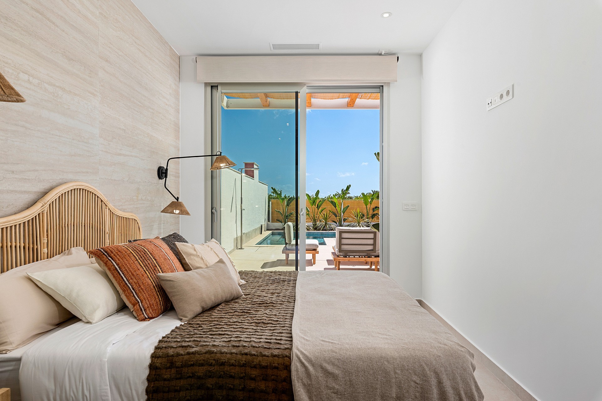 Resale - 3 Bedroom 2 Bathroom Villa in Benijófar -  - Alicante